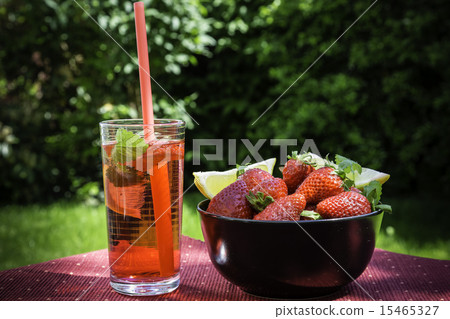 Strawberry drink Strawberry drink 15465327