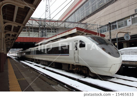 Limited express raku-taka by 681 series 15465633