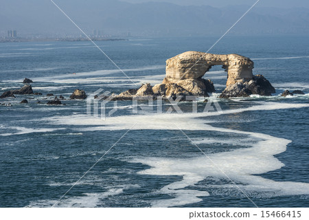 Portada (Arch) Rock Formation, Chilean Coastline 15466415