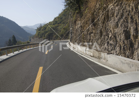 Winding road background 15470372