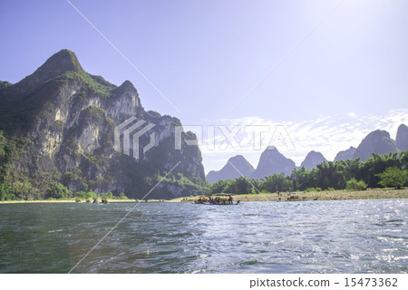 China Guilin Lijiang River rafting, beautiful river. China Guilin Lijiang River rafting, beautiful river. 15473362