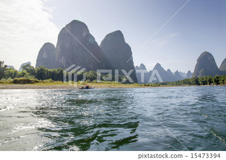 China Guilin Lijiang River rafting, beautiful China Guilin Lijiang River rafting, beautiful 15473394