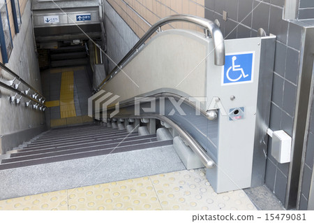 站樓梯輪椅電梯 15479081