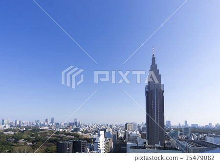 從東京市中心的新宿摩天大樓的景色 15479082