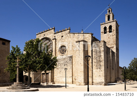 Romanesque monastery of Sant Cugat 15483710