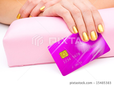 woman hand with credit card 15485383