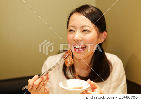 Yakiniku·女性 15486706