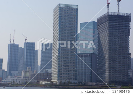 一座摩天大樓 一座摩天大樓 15490476