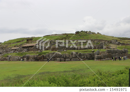 World Heritage Sacred valley of Cusco of Peru Ruin of Pukapukara 15491971