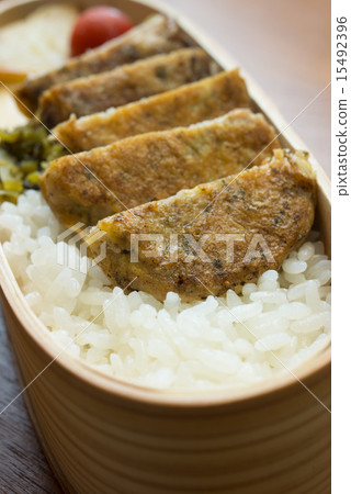 Lunch box of pork pikata 15492396