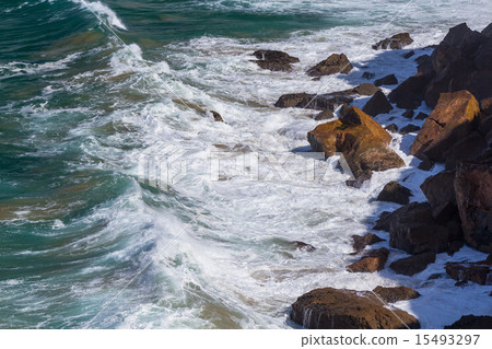 Water, waves and rocks Water, waves and rocks 15493297