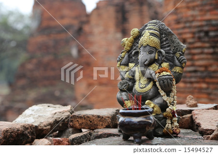 Ganesha statue 15494527