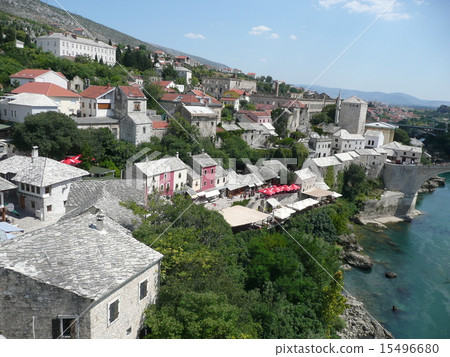 Bosnia and Herzegovina, Bridge hanging over the Neretva River at Mostar, Stari Most 15496680