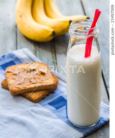 banana smoothie, toast with peanut butter, peanuts banana smoothie, toast with peanut butter, peanuts 15497006