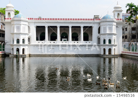 Hussaini Dalan Hussaini Dalan 15498516