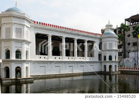 Hussaini Dalan Hussaini Dalan 15498520