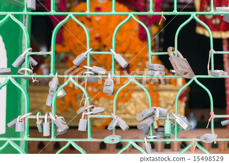 Hussaini Dalan 15498529