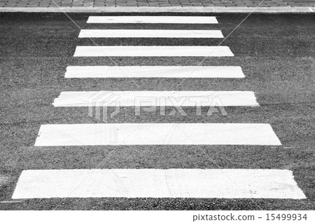 Pedestrian crossing road marking perspective view 15499934