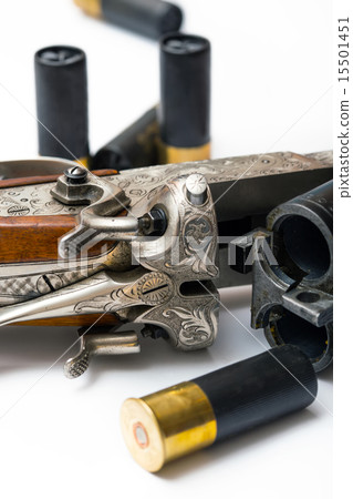 old-fashioned rifle 15501451