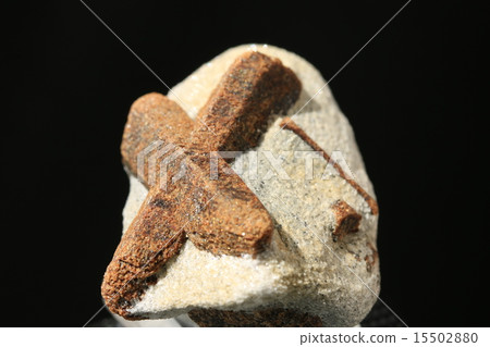 Cross stone 15502880