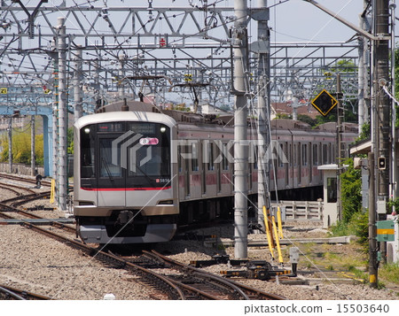 Toyoko Line 5050 series 15503640