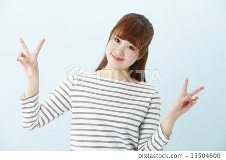 一個扮演一塊的女人 15504600