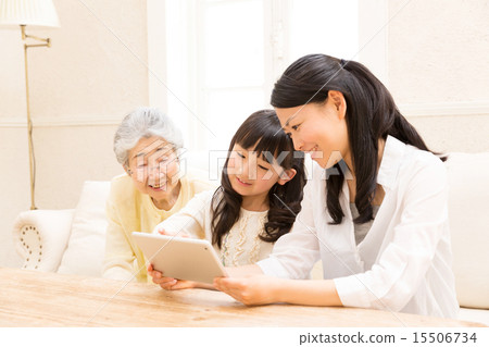 三代家庭形象 15506734