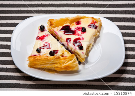 apple-cream pie apple-cream pie 15510874