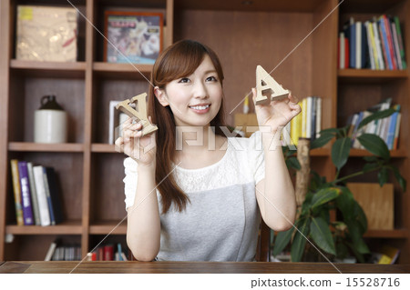 英語會話的女人 15528716
