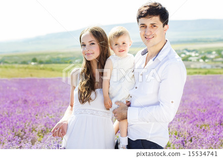 Happy family in lavender field 15534741