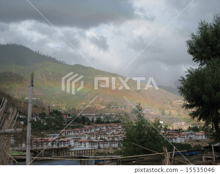 愉快的國家不丹風景 15535046