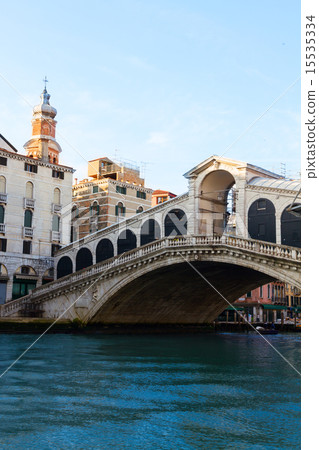 Rialto bridge, Venice, Italy Rialto bridge, Venice, Italy 15535334