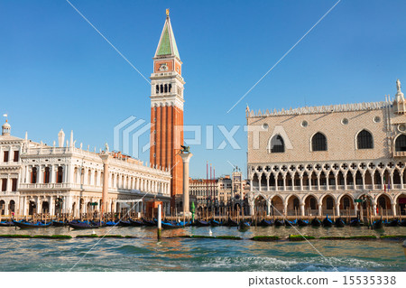 San Marco square waterfront, Venice 15535338