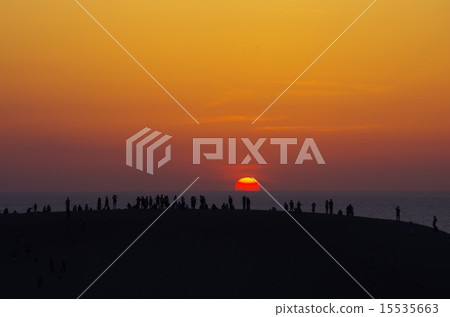 Sunset of Tottori sand dune Sunset of Tottori sand dune 15535663
