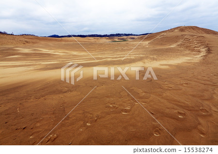 Tottori sand dune 02 15538274