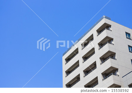 Blue sky and mansion Blue sky and mansion 15538592