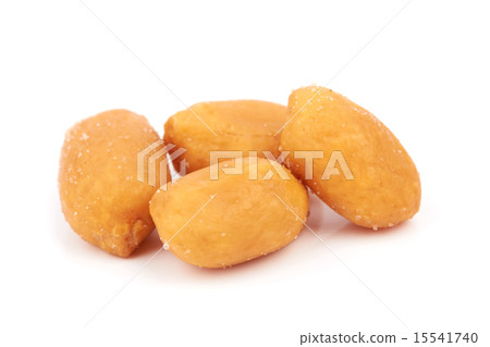 peanuts 15541740