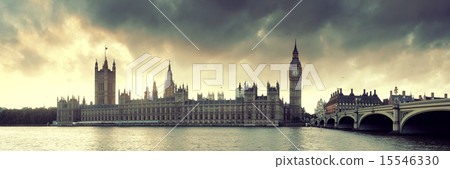 House of Parliament 15546330