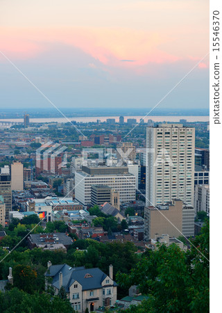Montreal city skyline 15546370