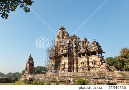 Vishvanath temple in Khajuraho Vishvanath temple in Khajuraho 15549860