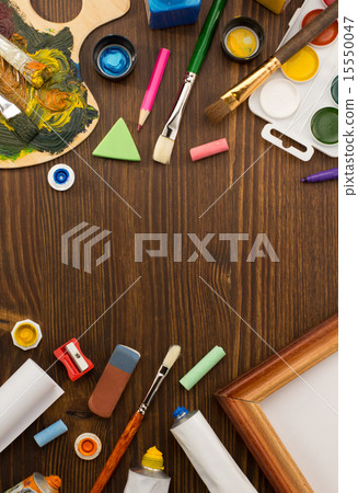 paint supplies and brush on wood 15550047