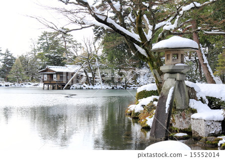 Kenrokuen in winter (Emperor Lantern) 15552014