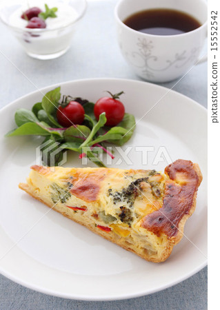 Quiche 15552542