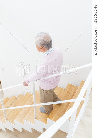 The old man going down the stairs 15556546