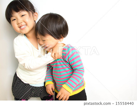 Friendly sister and brother Friendly sister and brother 15558440
