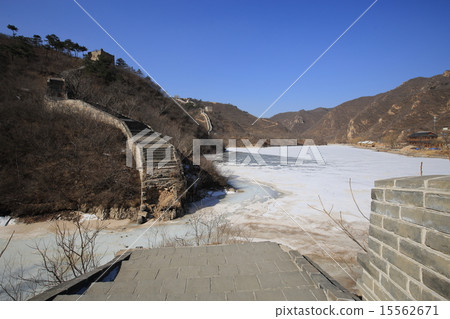 Great Wall Huang Huangcheng Water Wall Castle 15562671