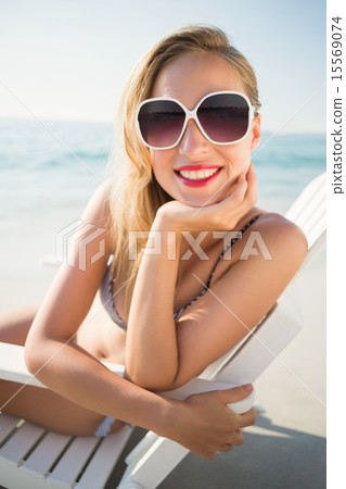 beautiful blonde woman on a sunny day 15569074
