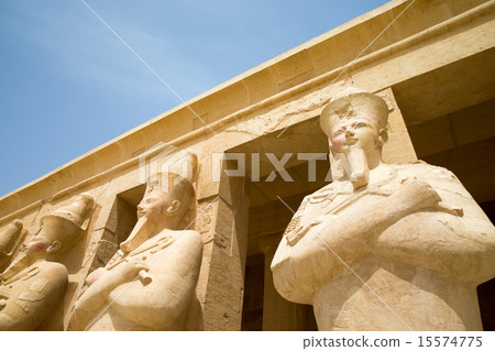The temple of Hatshepsut near Luxor in Egypt 15574775