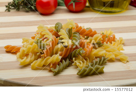 Raw fusilli pasta 15577012
