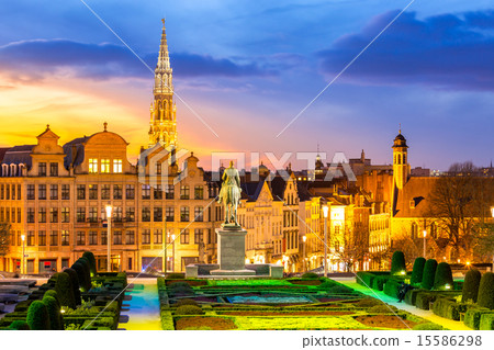 Brussels Cityscape Belgium 15586298